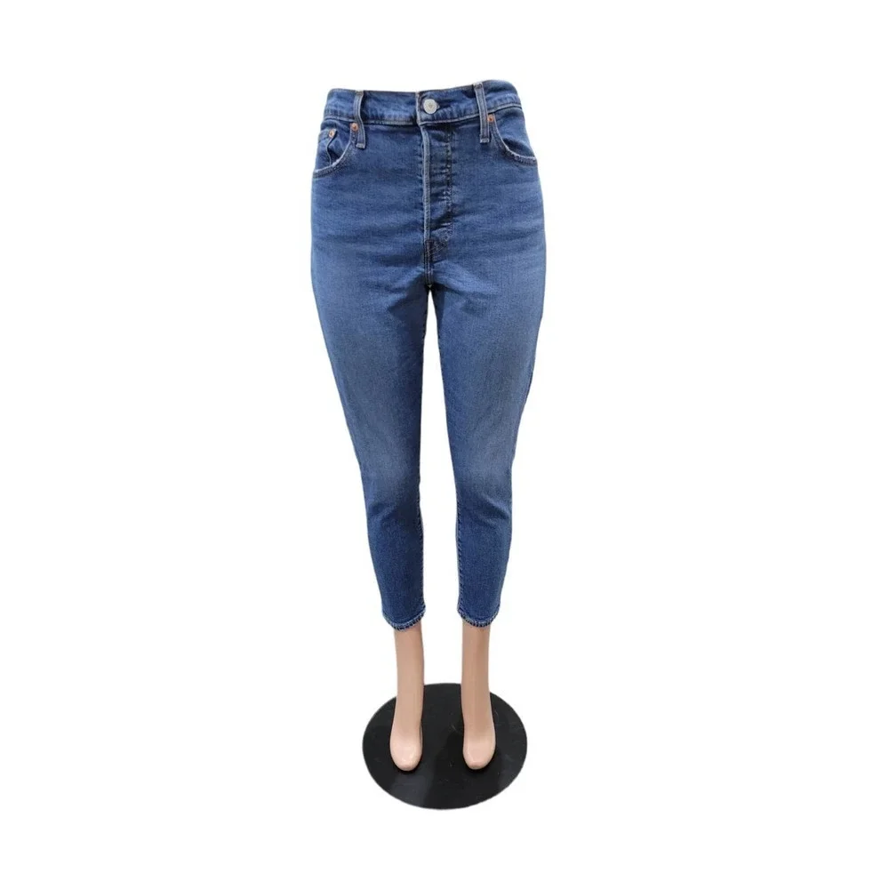 Levi's Wedgie Skinny Medium Wash Blue Jeans‎ Size 32